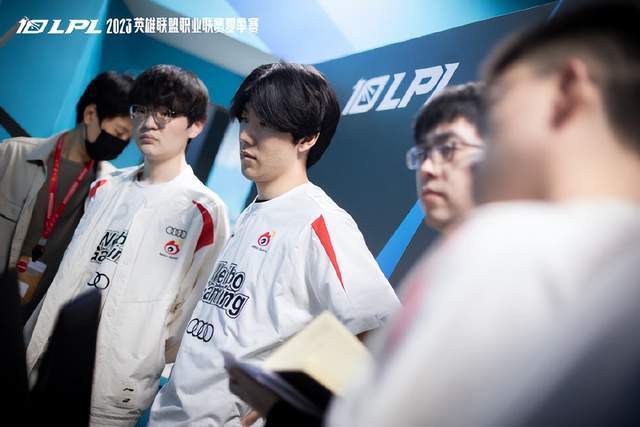 经过真诚的 经过真诚的