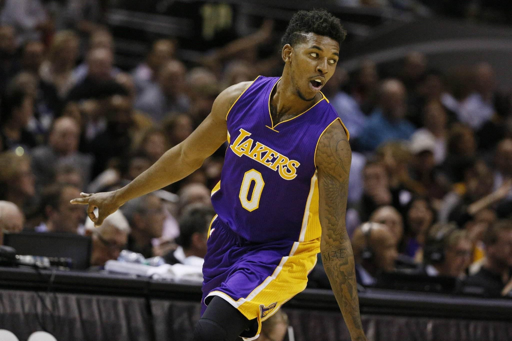 而在结构 而在结构